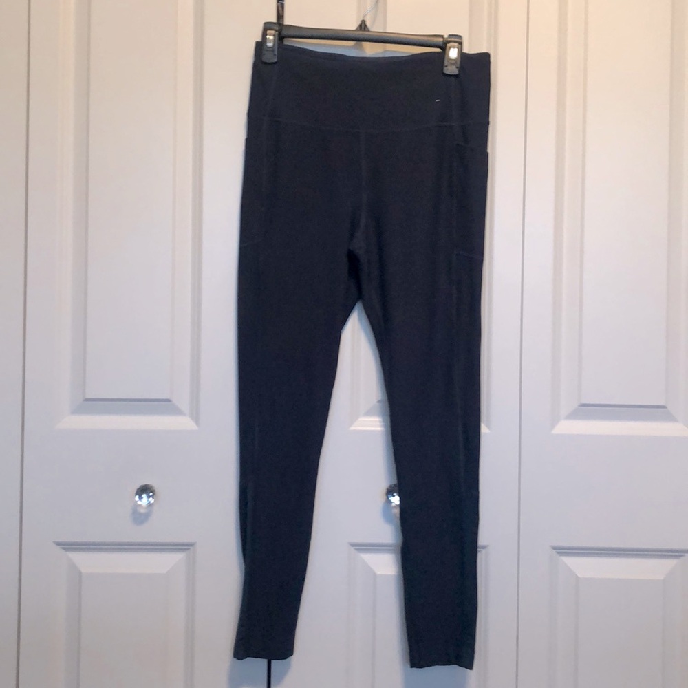 Mondetta dark teal legging with side pockets womens medium